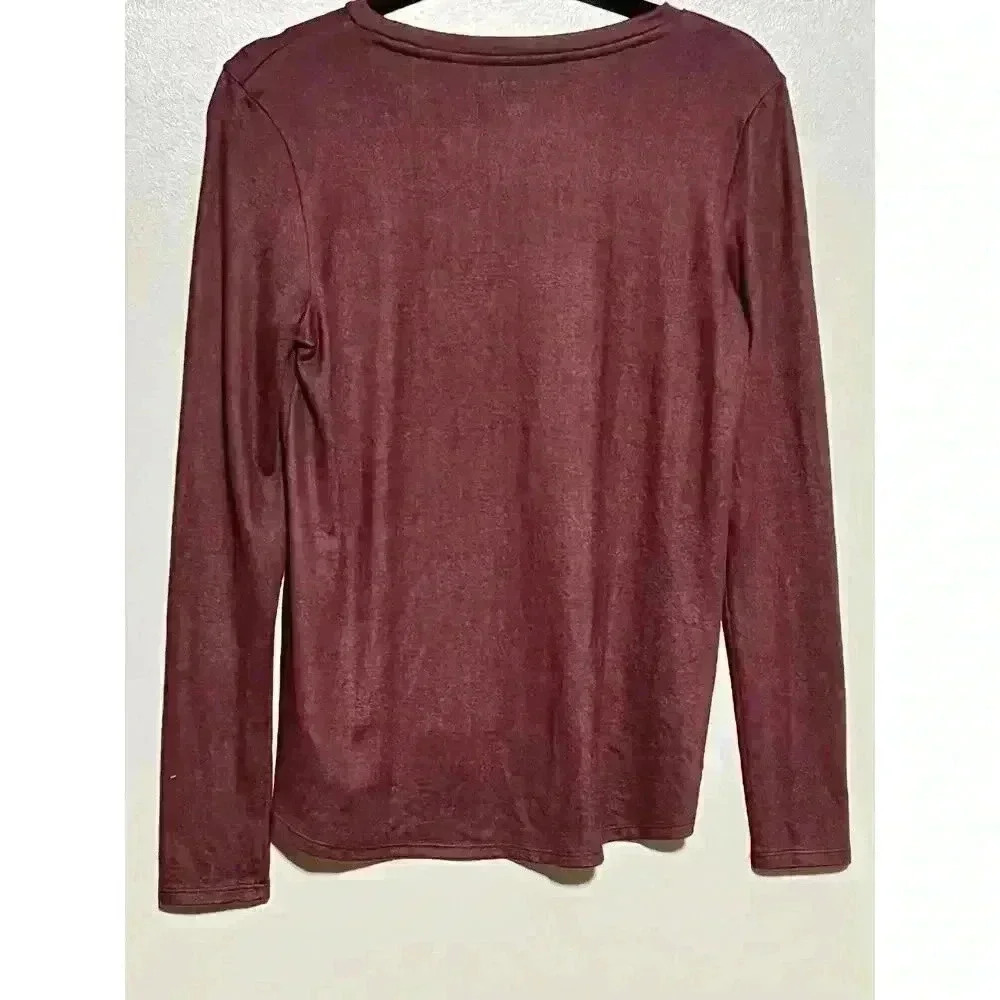 American‎ Eagle. Size S. Red. Long sleeve super soft - Picture 3 of 4